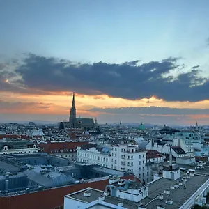 Center With 360° Rooftop Appartement